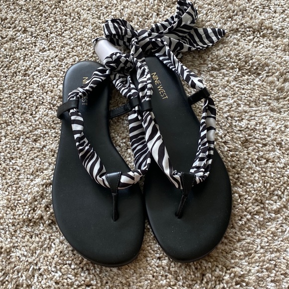 Nine West zebra print wrap sandals - Picture 1 of 6